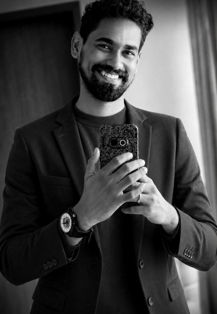 Sathyaraj Natarajan, author of&nbsp;Looped